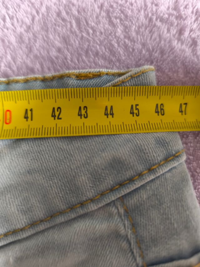 Shorts vaqueros azules claros