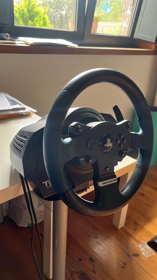 Thrustmaster T150 Pro Volante