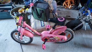 Bicicleta niña 12" rosa con patines 