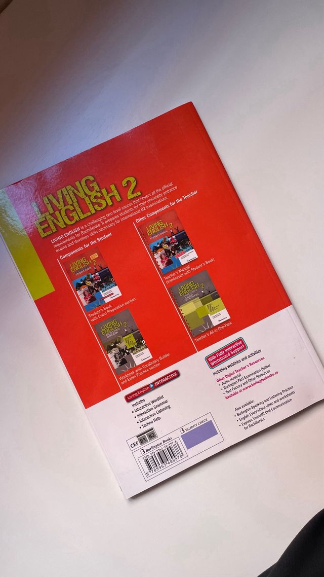 Living English 2 Bachillerato: Student´s book