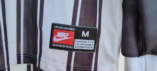 Camiseta Nike años 90 - M