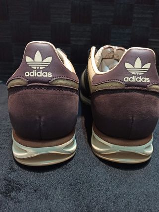 Adidas SL72 RS Marrón Retro y cuero perforado