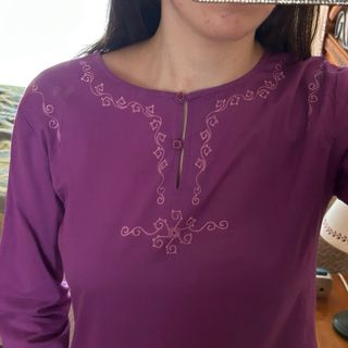 Blusa morada - Manga larga