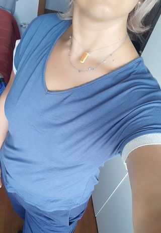 Maglia blu scollo V donna
