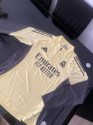 Chándal Real Madrid 25-26 niño.