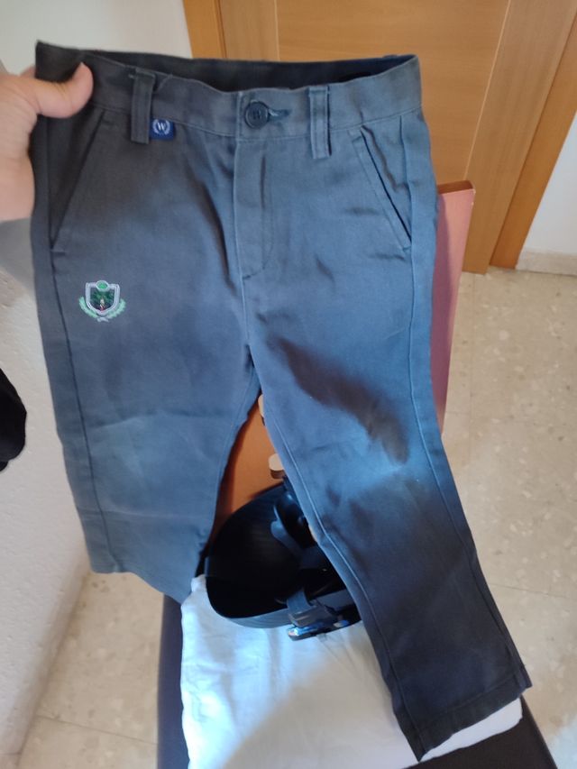 Pantalón Uniforme Unicaja Sagrada Familia  Talla 2