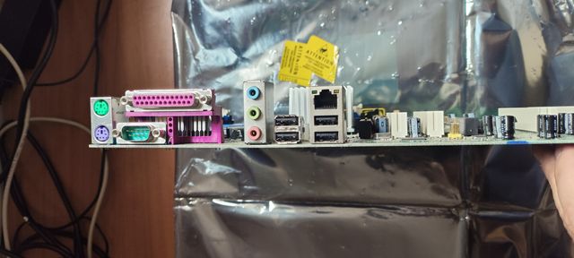 Scheda madre Intel D915GAV / D915PGN