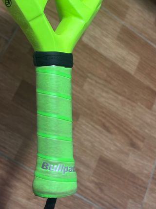 Pala Bullpadel Vertex 02 - IMPECABLE