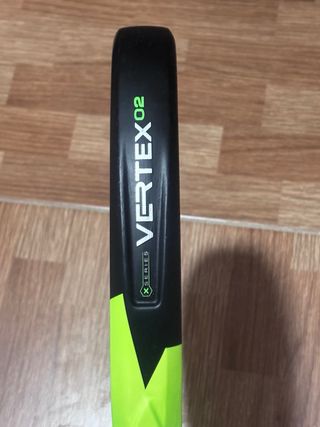 Pala Bullpadel Vertex 02 - IMPECABLE