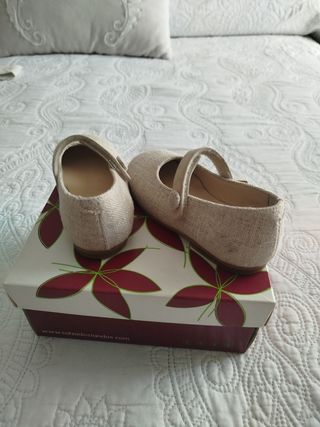 Zapatos niña Landos lino T23