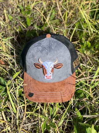 Gorra bordado Vaca