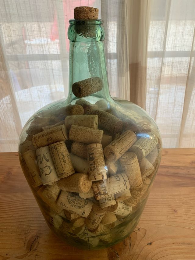 Damajuana Viresa con corchos