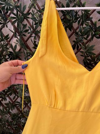 Vestido largo amarillo fiesta