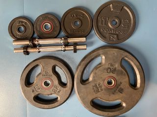 Rack, banco musculación y discos