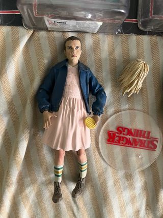 Stranger Things . lote . Mcfarlane