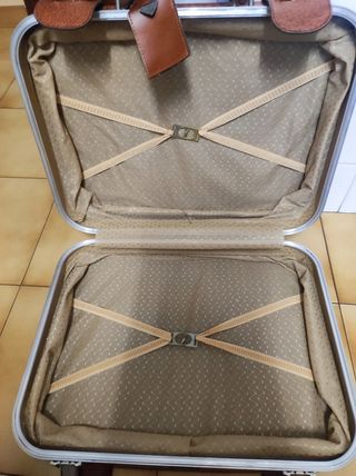 Maleta vintage marrón