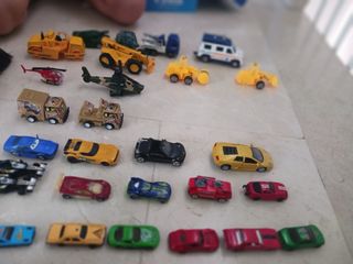 Colección de coches de juguete