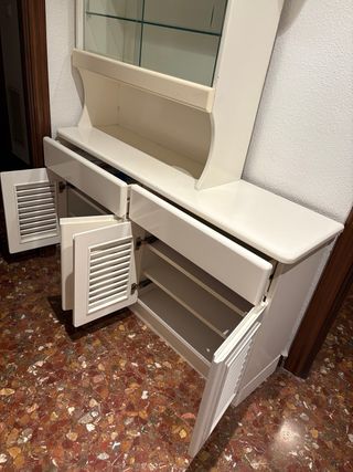 Vitrina blanca