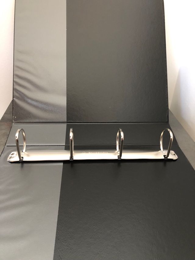 10 raccoglitori anelli neri A4 personalizzabili