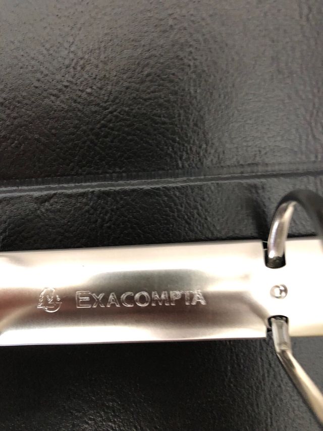 10 raccoglitori anelli neri A4 personalizzabili