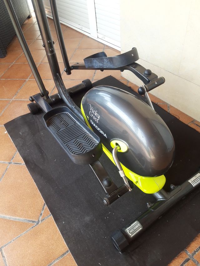 Elíptica DIADORA Fitness - Fitness