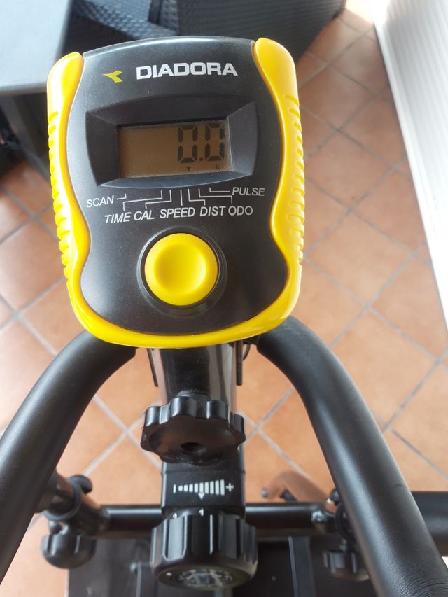 Elíptica DIADORA Fitness - Fitness