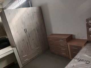 Cama canapé + 2 mesitas de noche