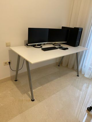 Escritorio Ikea Thyge blanco