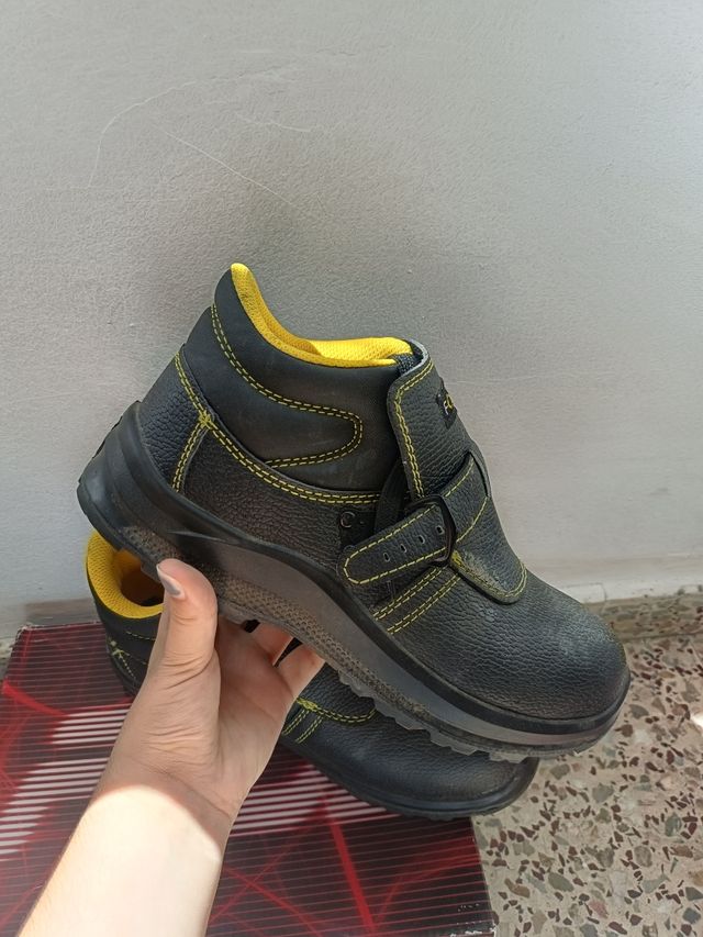 Botas seguridad - negras y amarillas