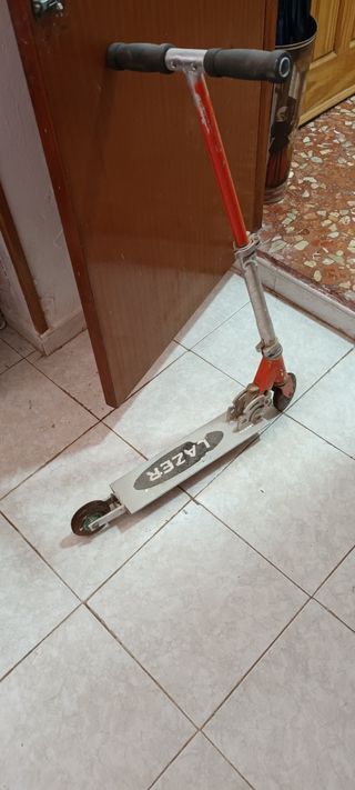 Patinete manual LAZER