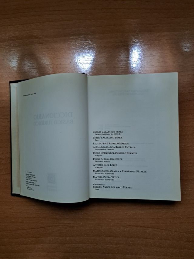 Diccionario básico jurídico (Spanish Edition)