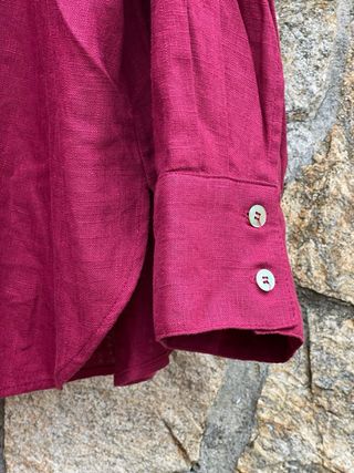 Camisa granate oversize lino zara