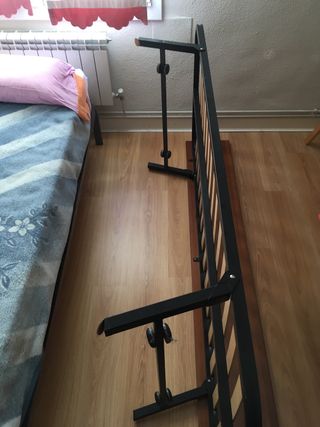 Cama nido con dos colchones Flex y una almohada. 