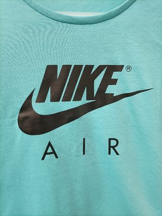 Camiseta Nike Air turquesa