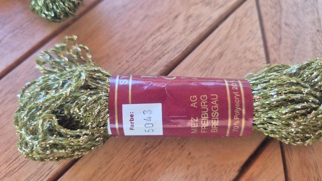 2 Matassine Filato Ricamo MEZ ORION 