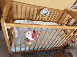 Cuna bebé madera