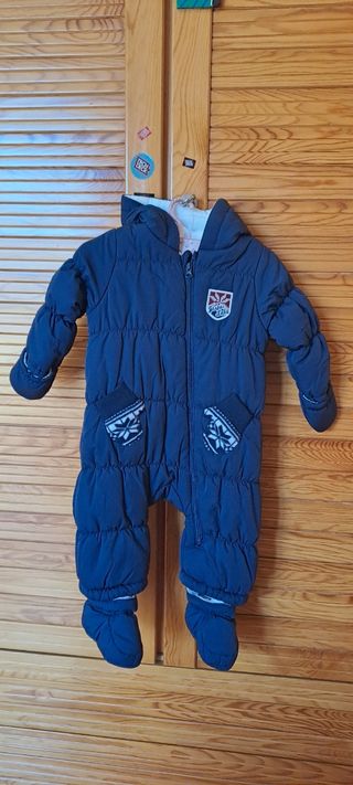 Buzo bebé Prénatal: talla 3-6 meses