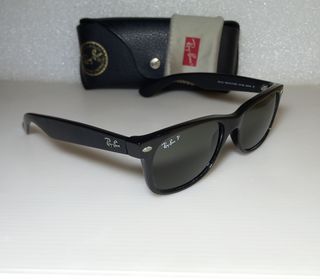 Ray-Ban New Wayfarer Polarizadas Negras
