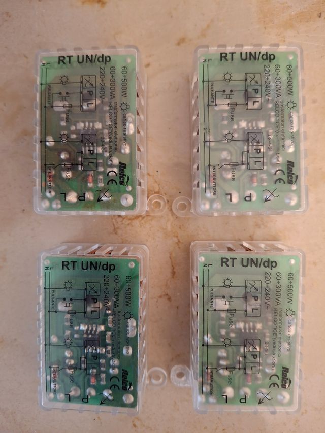 4 Relè Relco RT UN/dp 60-500W