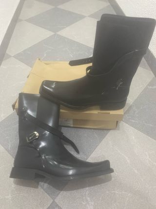 Bota Alta Punta Zara