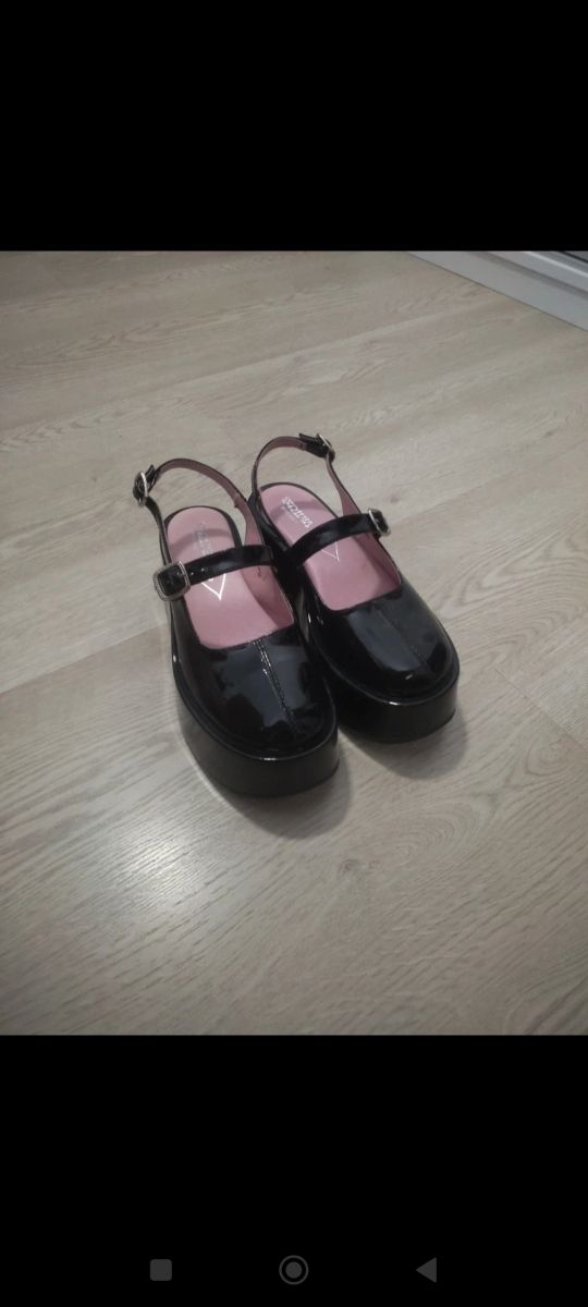 Zapatos plataforma Ulanka negros