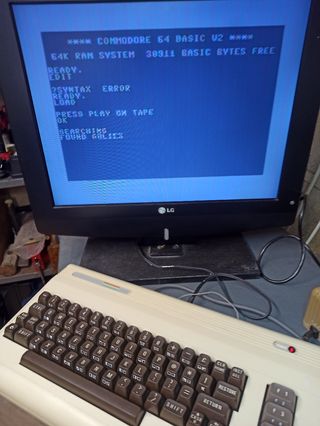 Commodore 64 G completo funzionante 