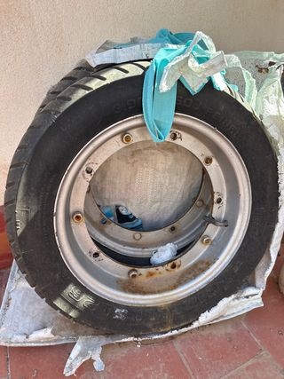 2 Llantas Vespa Originales