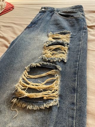 Jeans strappati blu