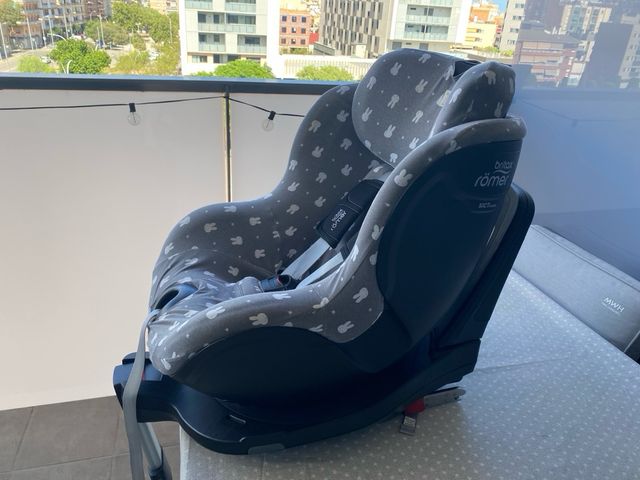 Silla coche Britax Römer + reductor