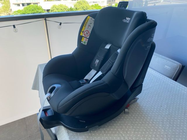 Silla coche Britax Römer + reductor