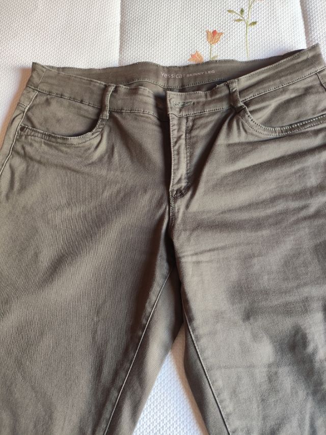 Pantalón Verde de loneta