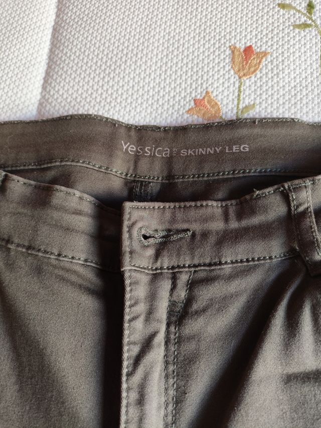 Pantalón Verde de loneta