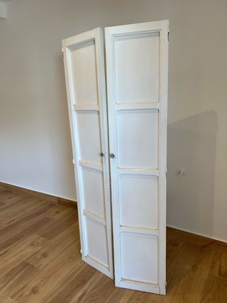 2 Puertas madera antiguas blancas