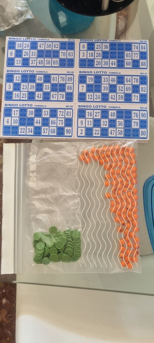 Bingo CB Games: 48 cartones, 90 números, 90 fichas